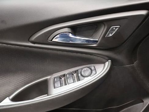 Used 2023 Chevrolet Malibu LT image 18