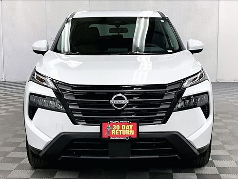 New 2026 Nissan Rogue SV AWD/4WD image 32