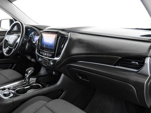 Used 2021 Chevrolet Traverse LT AWD/4WD image 10