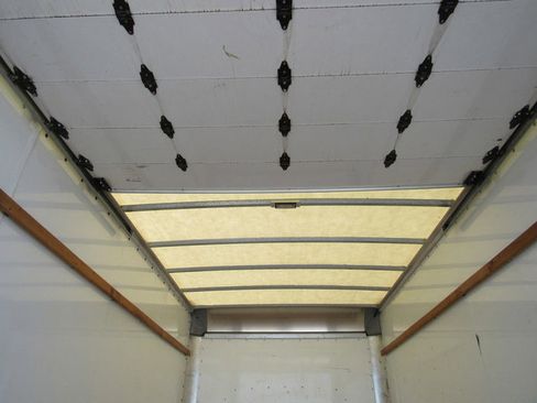 Used 2022 GMC Savana 3500 Extended w/ Power Convenience Package image 19