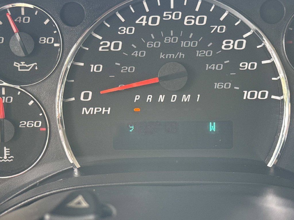 Used 2016 Chevrolet Express 3500 LT w/ LT Preferred Equipment Group RWD image 31