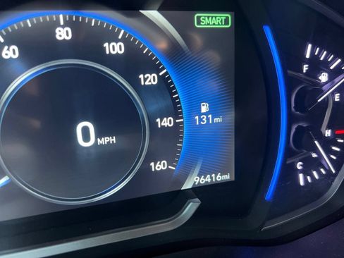 Used 2020 Hyundai Santa Fe SEL w/ Cargo Package FWD image 17