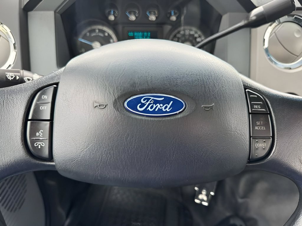 Used 2015 Ford F650 2WD Regular Cab Super Duty image 13