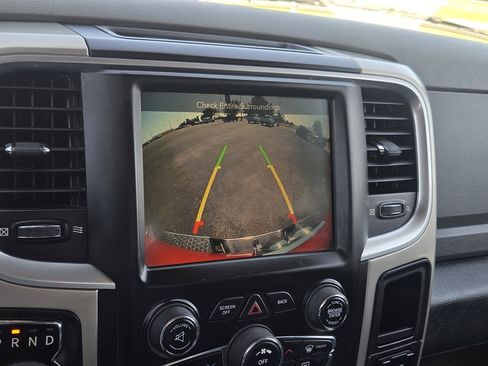 Used 2015 RAM 1500 Lone Star AWD/4WD image 17