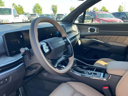 New 2026 Kia Sorento SX Prestige w/ Olive Brown Leather Package image 10