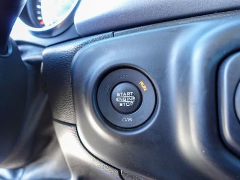 Used 2021 Jeep Gladiator Mojave image 25