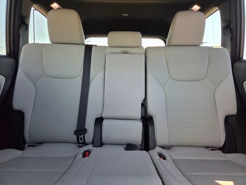 Certified 2025 Lexus TX 350 AWD w/ Technology Package image 12