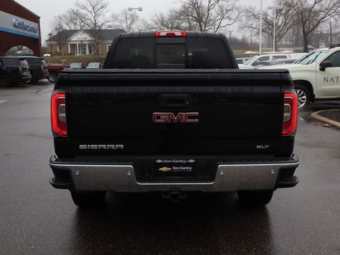 Used 2017 GMC Sierra 1500 SLT w/ SLT Premium Package image 34