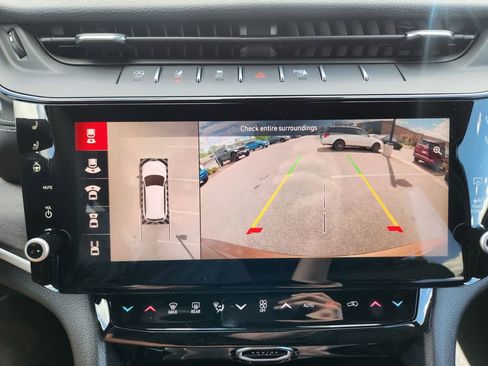 New 2026 Jeep Grand Cherokee Limited AWD/4WD image 19