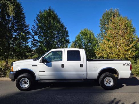 Used 2001 Ford F250 XLT AWD/4WD image 11