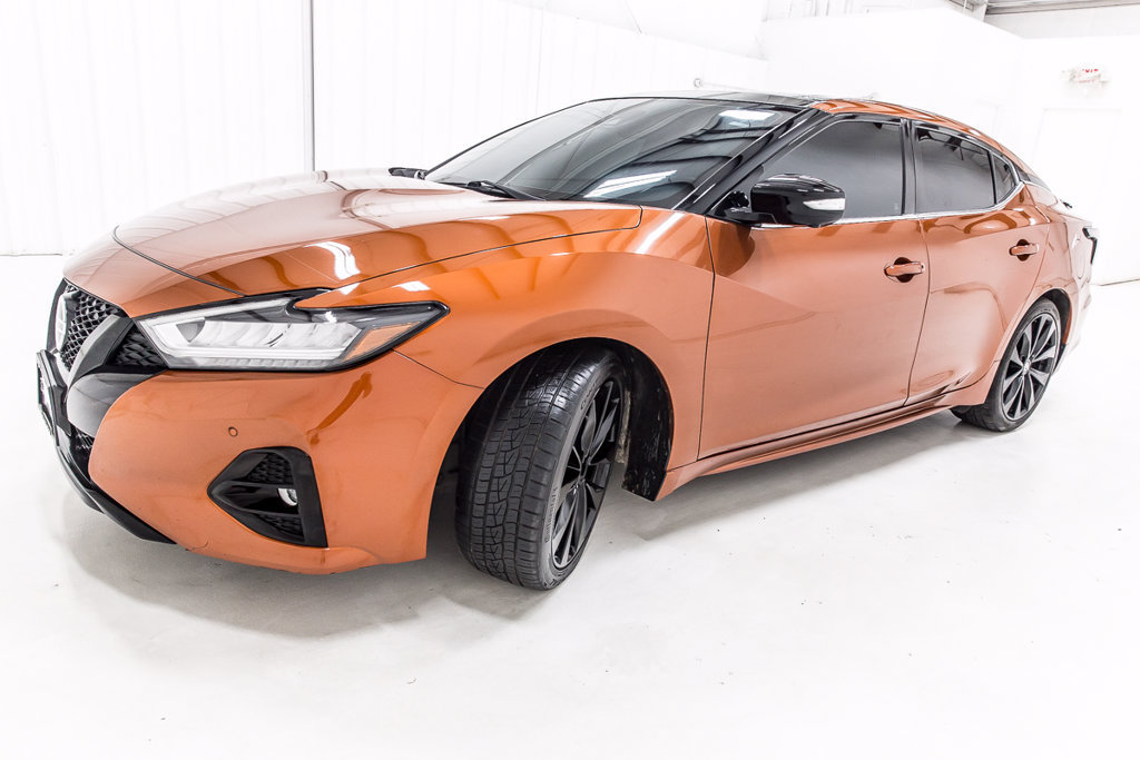 Used 2021 Nissan Maxima SR w/ Sport Mat Group FWD image 3