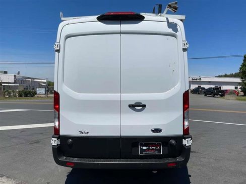 Used 2020 Ford Transit 250 Medium Roof AWD w/ Load Area Protection Package image 20