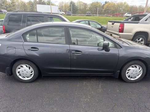 Used 2013 Subaru Impreza 2.0i AWD/4WD image 4