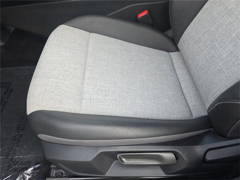 Certified 2023 Volkswagen ID.4 Pro image 17