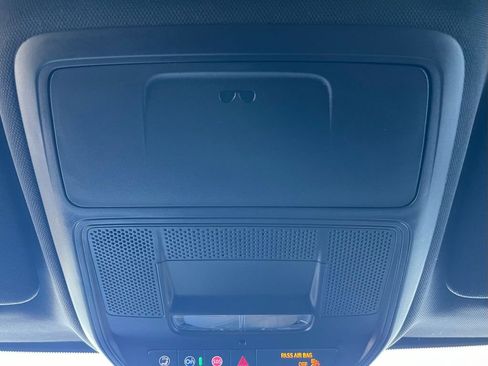 New 2026 Chevrolet Equinox LT w/ Convenience Package II image 20