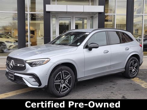 Certified 2025 Mercedes-Benz GLC 300 4MATIC image 4