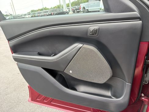 Certified 2025 Ford Mustang Mach-E Premium AWD/4WD image 18