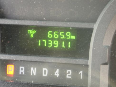 Used 2019 Ford E-450 and Econoline 450 Super Duty image 25