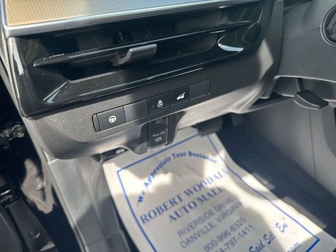Used 2025 Nissan Murano SL AWD/4WD image 17