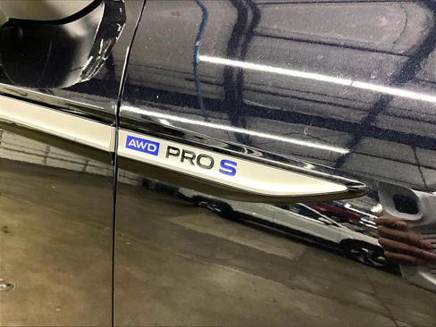 Used 2023 Volkswagen ID.4 Pro S image 34