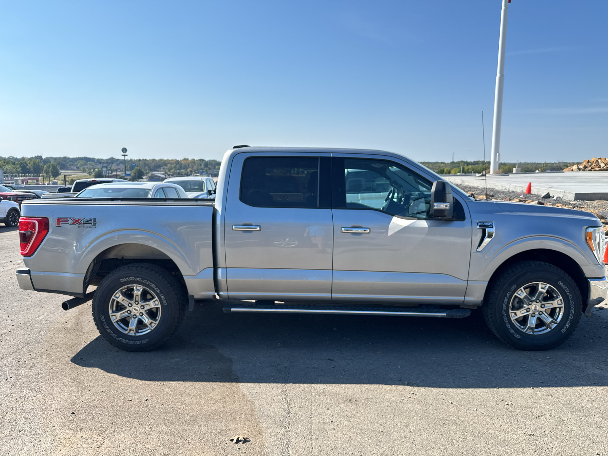 Used 2021 Ford F150 XLT w/ Equipment Group 302A High AWD/4WD image 5