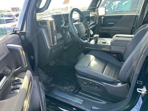 New 2025 GMC Hummer EV 3X image 10