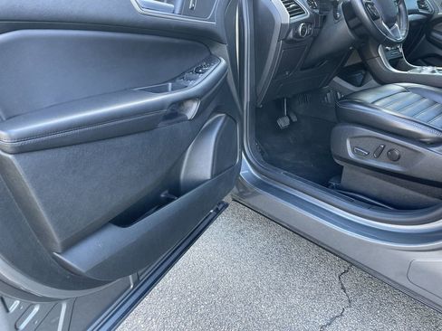 Used 2024 Ford Edge SEL AWD/4WD image 6