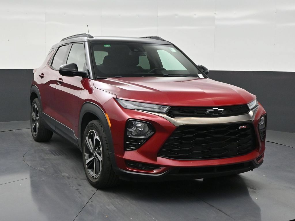 Used 2021 Chevrolet TrailBlazer RS w/ Technology Package FWD image 7