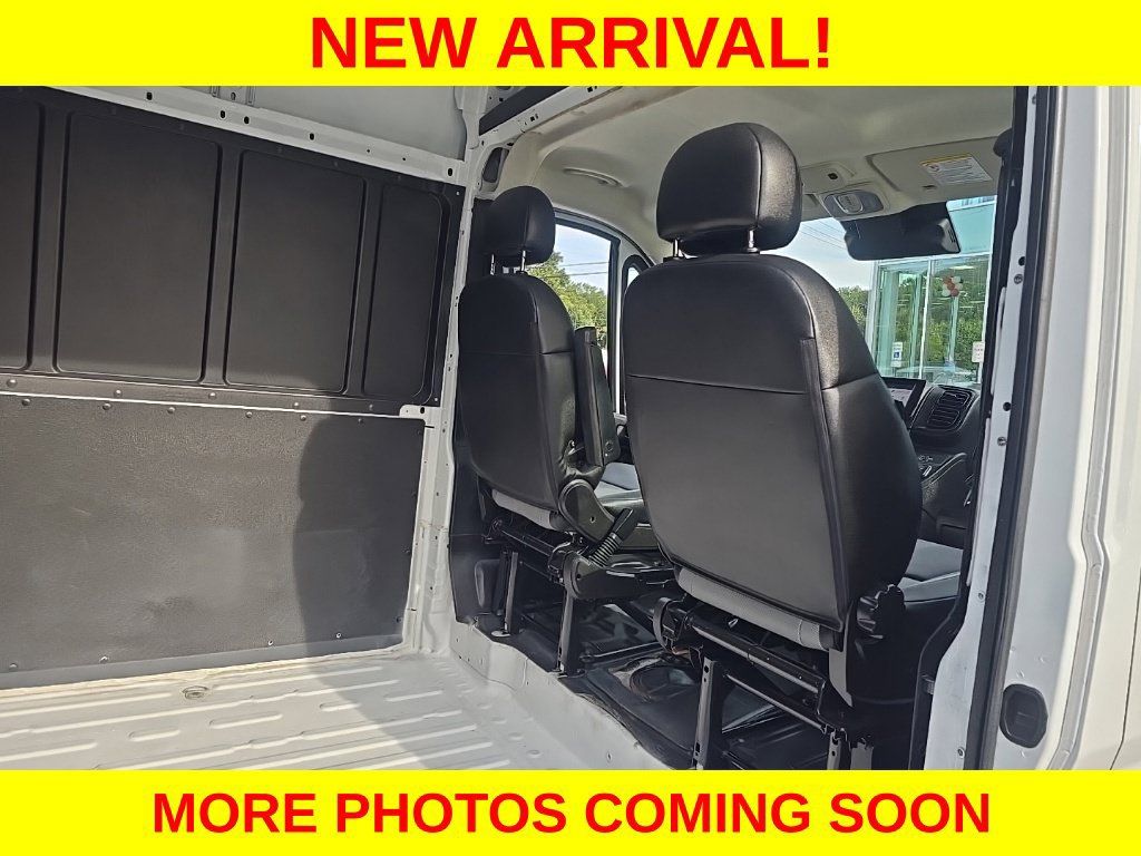 Used 2025 RAM ProMaster 2500 w/ Convenience Group FWD image 7
