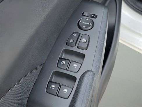 Used 2018 Hyundai Accent SEL image 18