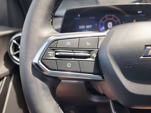 Certified 2026 Chevrolet Equinox LT FWD image 20
