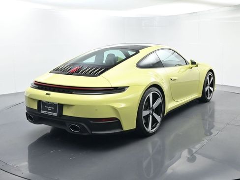 Used 2025 Porsche 911 Carrera image 14