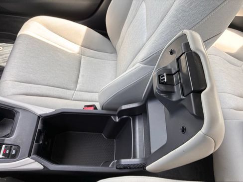 Used 2023 Honda Accord EX image 33
