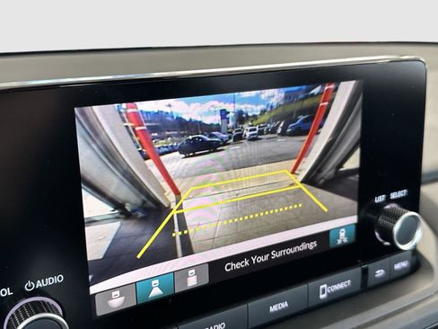 Certified 2024 Honda Accord EX image 14