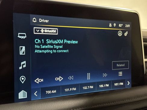 Used 2022 Chevrolet Suburban Z71 w/ Z71 Off-Road Package AWD/4WD image 14