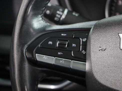 Used 2023 Cadillac XT4 Premium Luxury image 13