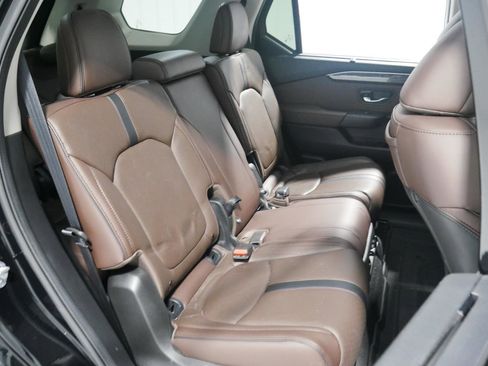 Used 2023 Honda Pilot Elite image 17