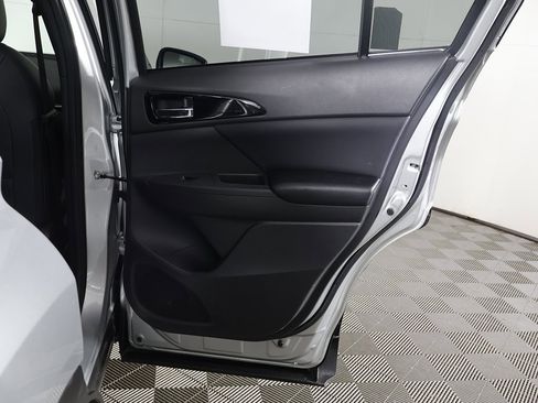 Used 2024 Mitsubishi Eclipse Cross SE image 23