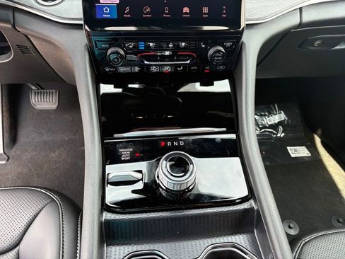 New 2025 Jeep Grand Cherokee L Limited w/ Luxury Tech Group II image 27