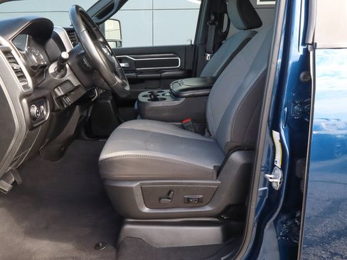 Used 2024 RAM 2500 Big Horn w/ Bed Utility Group AWD/4WD image 7
