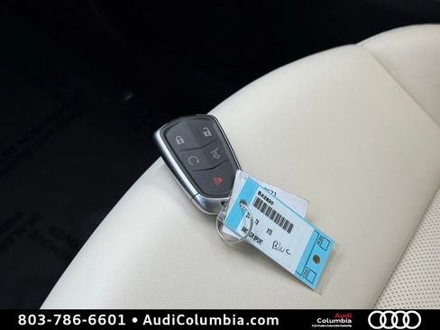 Used 2023 Cadillac XT5 Sportv w/ Technology Package image 39