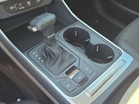 New 2026 Kia Carnival FWD image 26