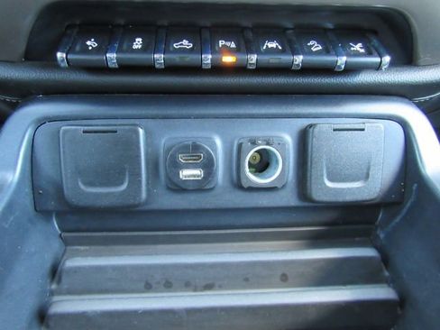 Used 2017 GMC Sierra 1500 Denali w/ Denali Ultimate Package image 45