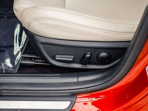 Used 2023 Genesis G70 2.0T image 22