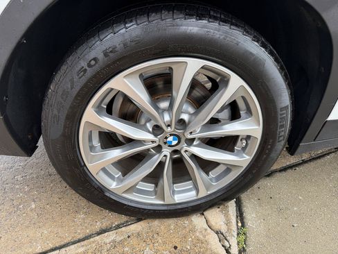 Used 2019 BMW X4 xDrive30i w/ Premium Package AWD/4WD image 13