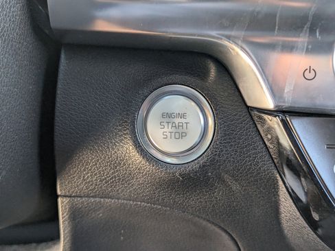 Certified 2022 Kia Telluride SX w/ SX Prestige Package image 31