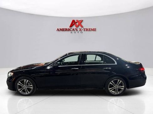 Used 2021 Mercedes-Benz E 350 4MATIC Sedan image 4