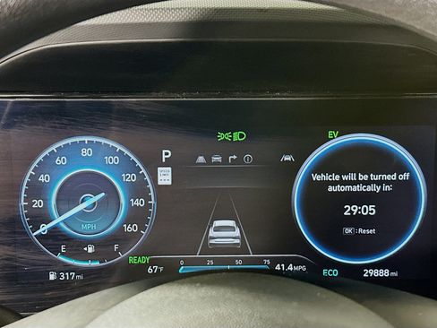Used 2024 Hyundai Elantra Blue FWD image 19