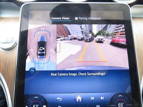 Certified 2025 Mercedes-Benz C 300 4MATIC Sedan image 18
