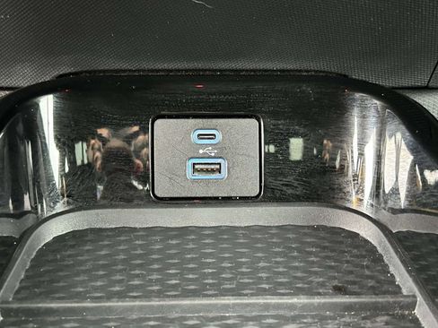 Used 2021 Ford Mustang Mach-E Premium RWD image 24